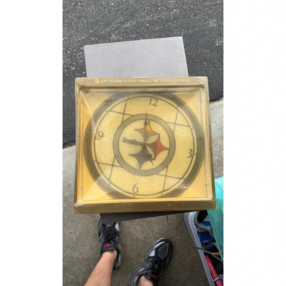 Pittsburgh Steelers Art-Glass Wall Clock NFL-PST-274 The Memory Company New Box